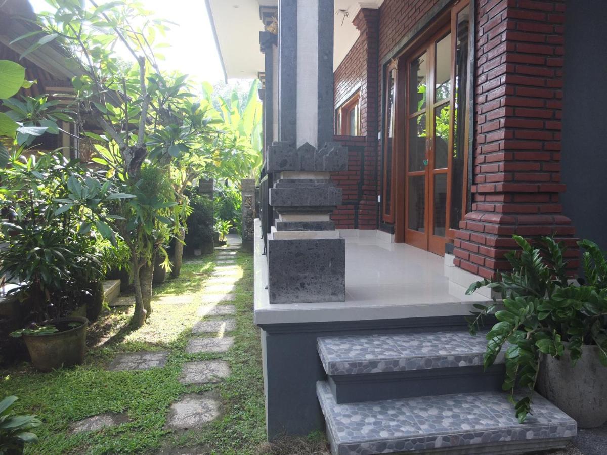 Ojek'S Homestay Ubud  Ngoại thất bức ảnh