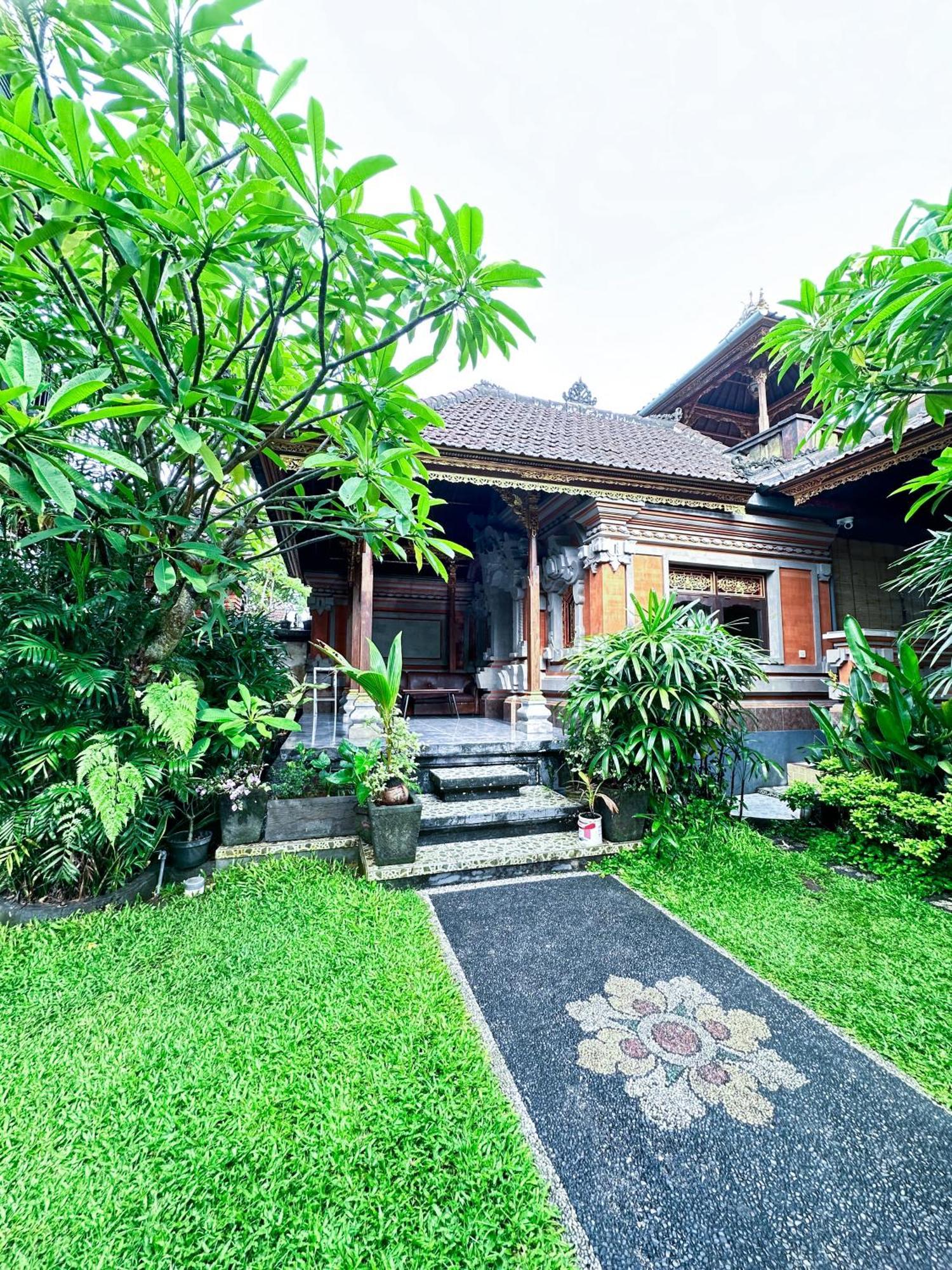 Ojek'S Homestay Ubud  Ngoại thất bức ảnh